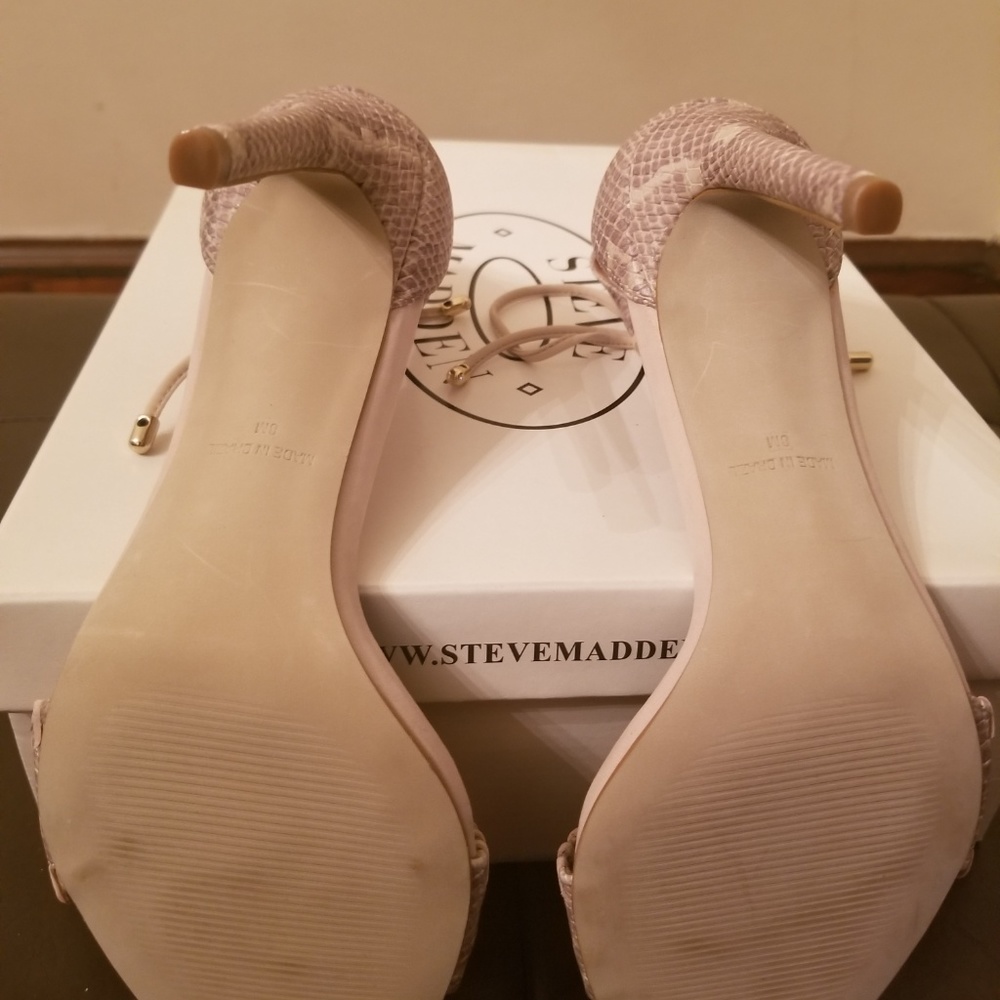 Steve Madden Sallie Snake Snake Sandal - Picture 4 of 5